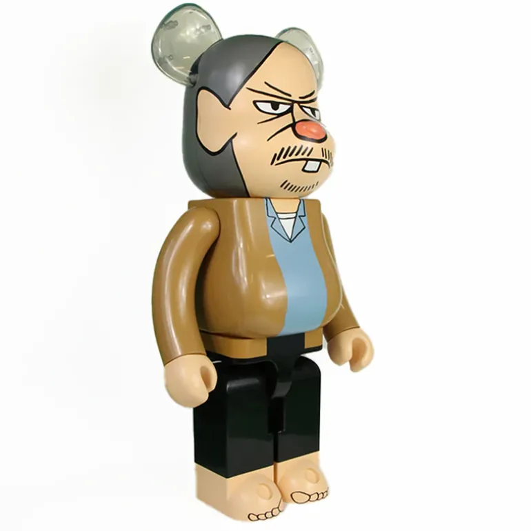 1000% Bearbrick Bum San
