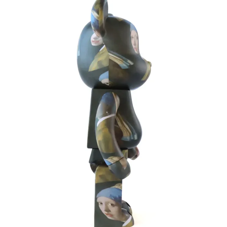 1000% Bearbrick Joahnnes Vermeer "La chica con una perla"