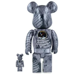 400% + 100% Bearbrick Moon Footprints