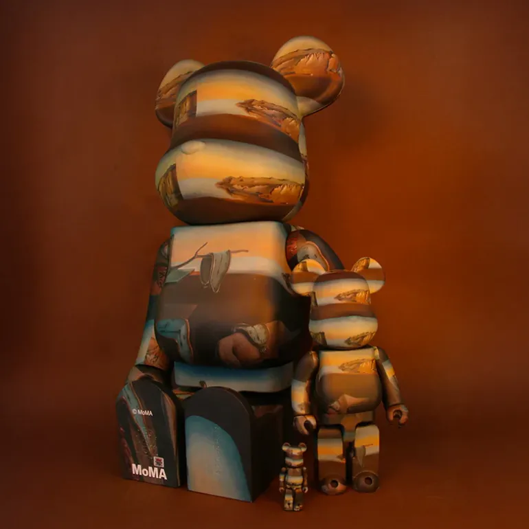 400% + 100% Bearbrick Salvador Dali The Persistance of Memory