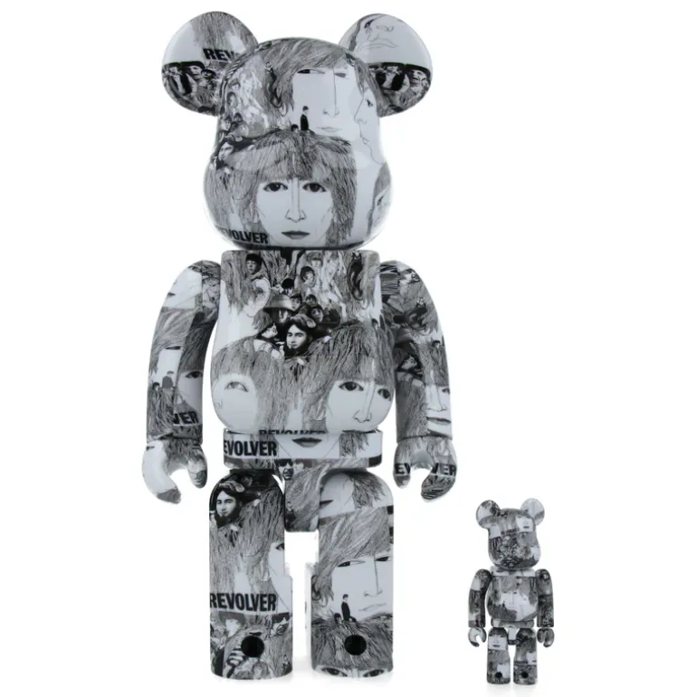 400% + 100% Bearbrick The Beatles - Revolver