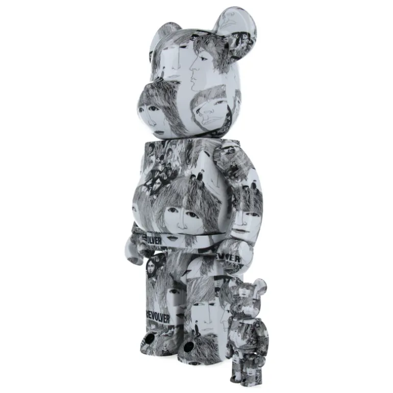 400% + 100% Bearbrick The Beatles - Revolver