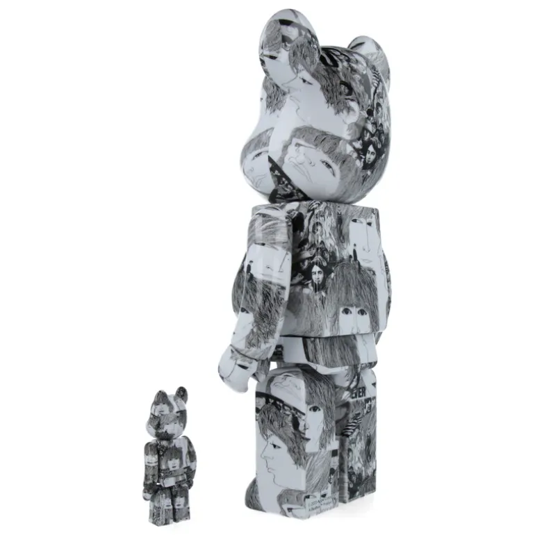 400% + 100% Bearbrick The Beatles - Revolver