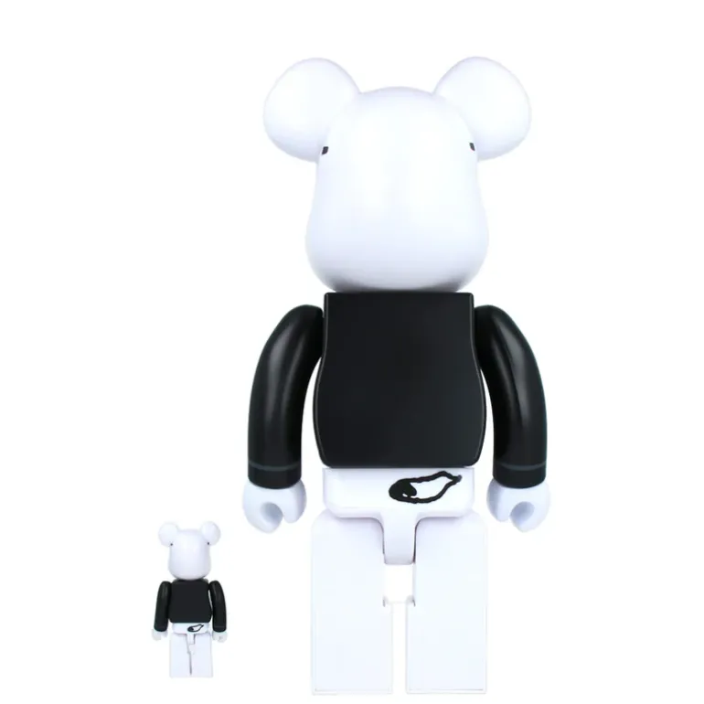 400% + 100% MLB x Bearbrick Snoopy (White Sox)
